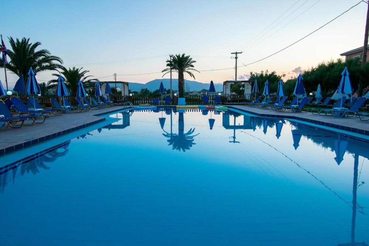 Costas Hotel Kalamaki  Exterior photo