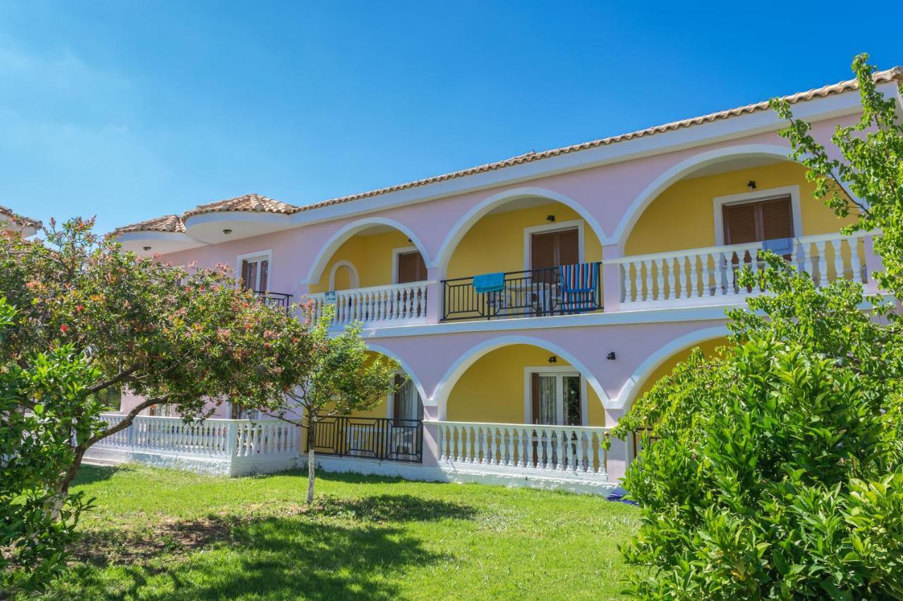 Costas Hotel Kalamaki  Exterior photo